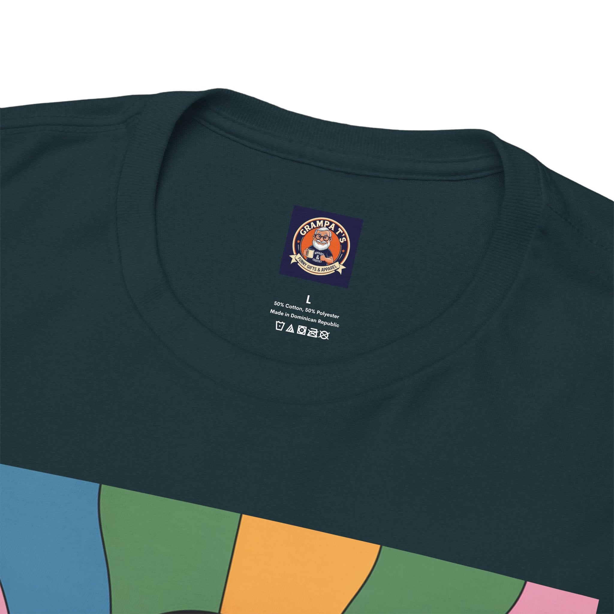 Fun Hippy Mushroom Cheerful Graphic Tee, Positive Vibes T-Shirt for Everyday Wear, Gift for Nature Lovers, Trendy Casual Wear, Eco-Friendly Fashion