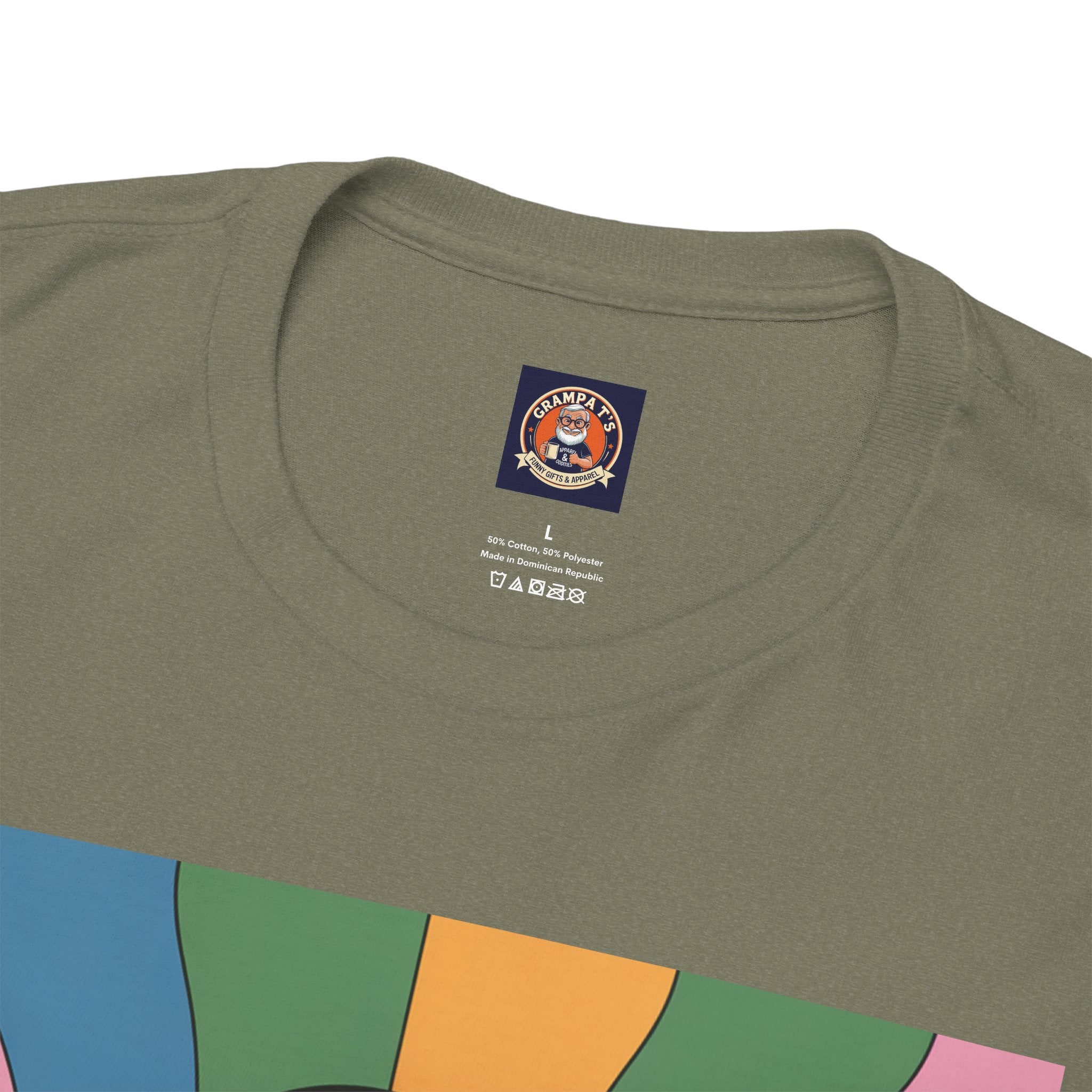 Fun Hippy Mushroom Cheerful Graphic Tee, Positive Vibes T-Shirt for Everyday Wear, Gift for Nature Lovers, Trendy Casual Wear, Eco-Friendly Fashion